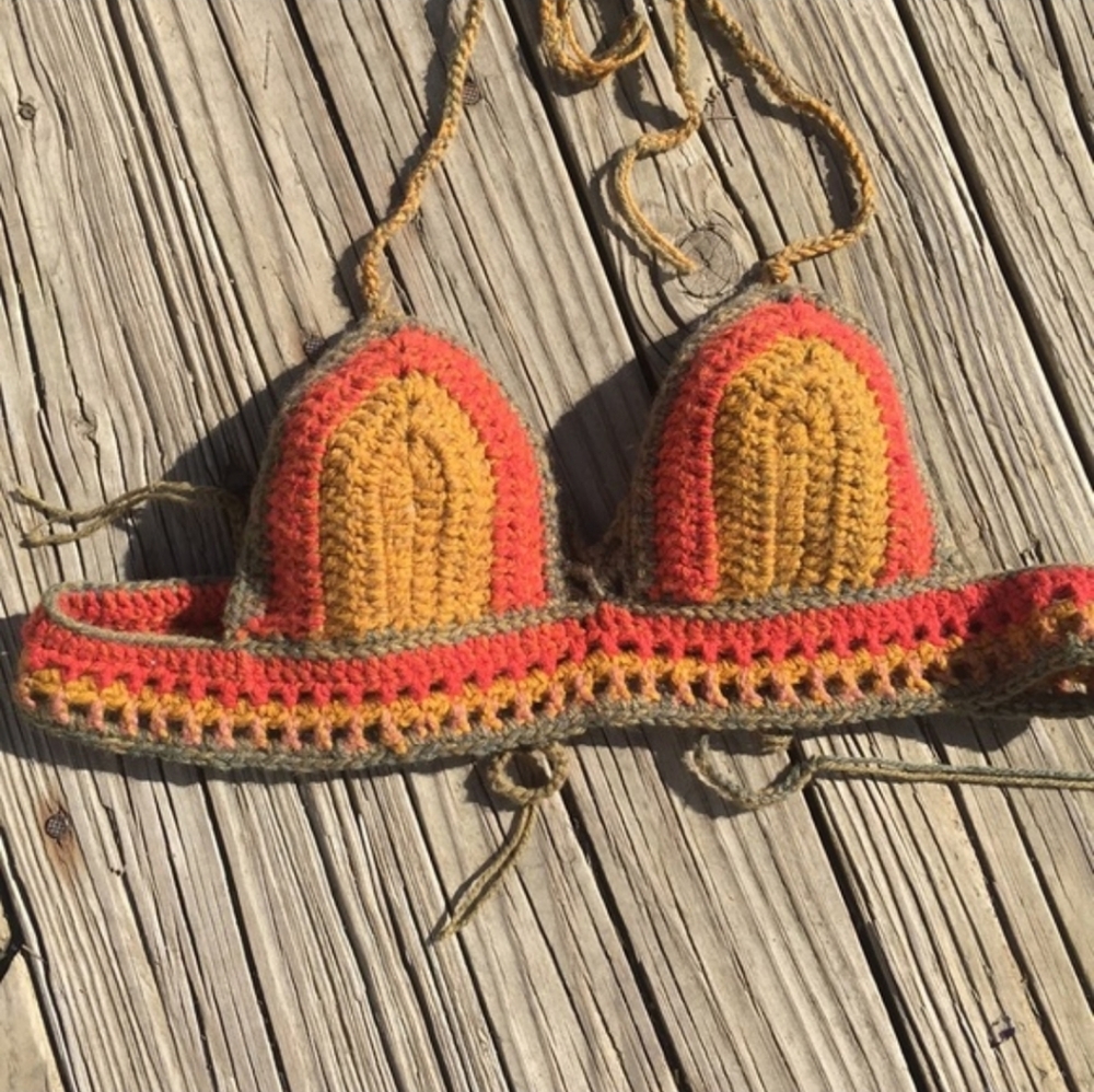 Crochet Halter Top - Picture 3 of 6